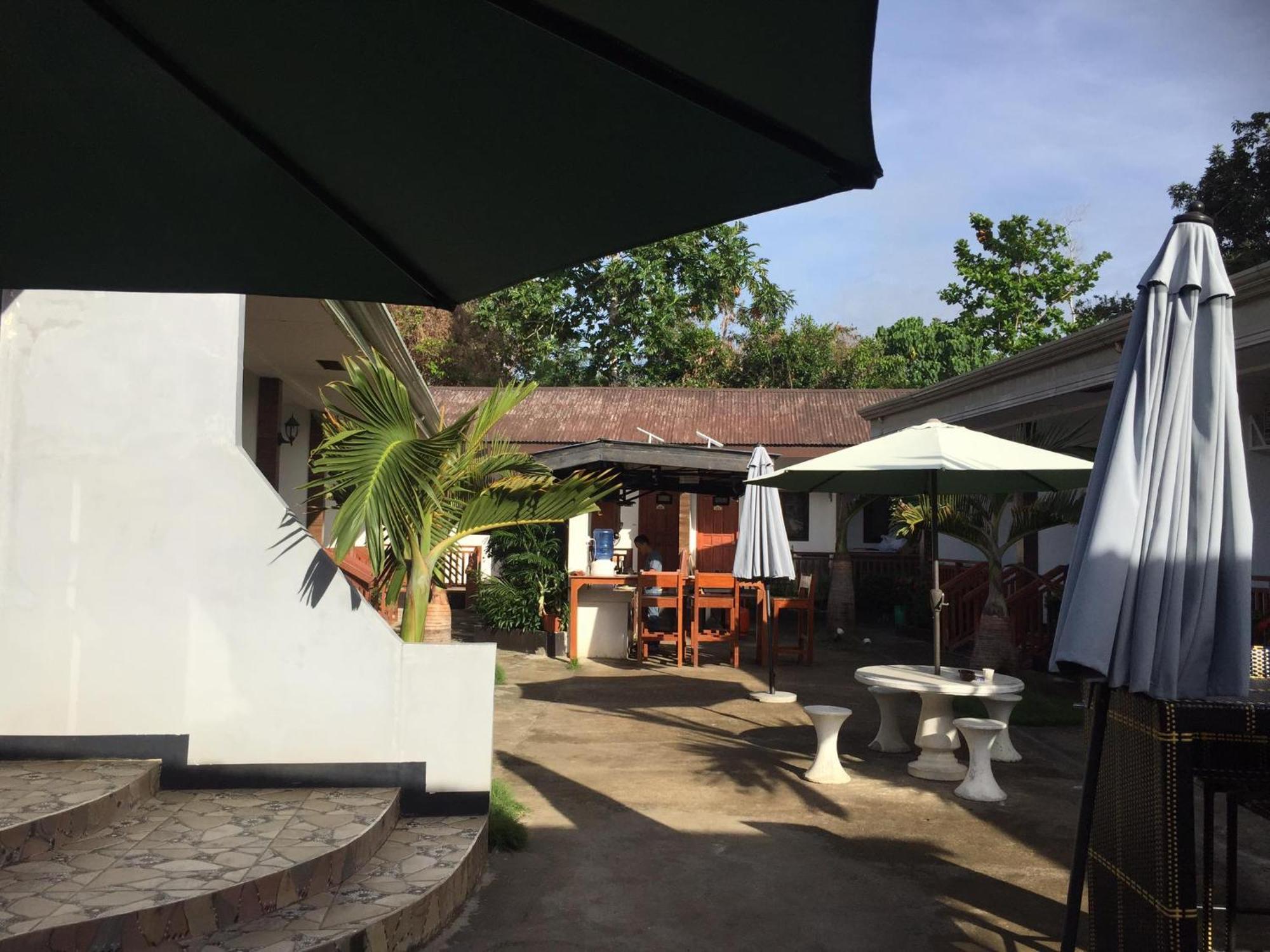 Casi Verde Guest House Panglao Island Exterior photo